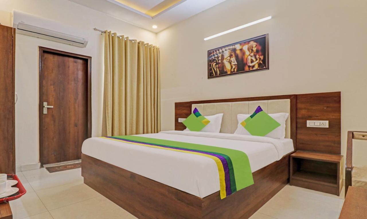 Treebo Magnum Chandigarh Kharar ภายนอก รูปภาพ